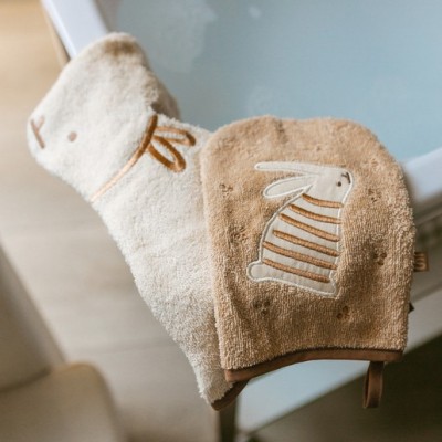 GUANTES DE BAÑO INFANTIL SUAVINEX SEL WONDERLAND 1 PAR SET